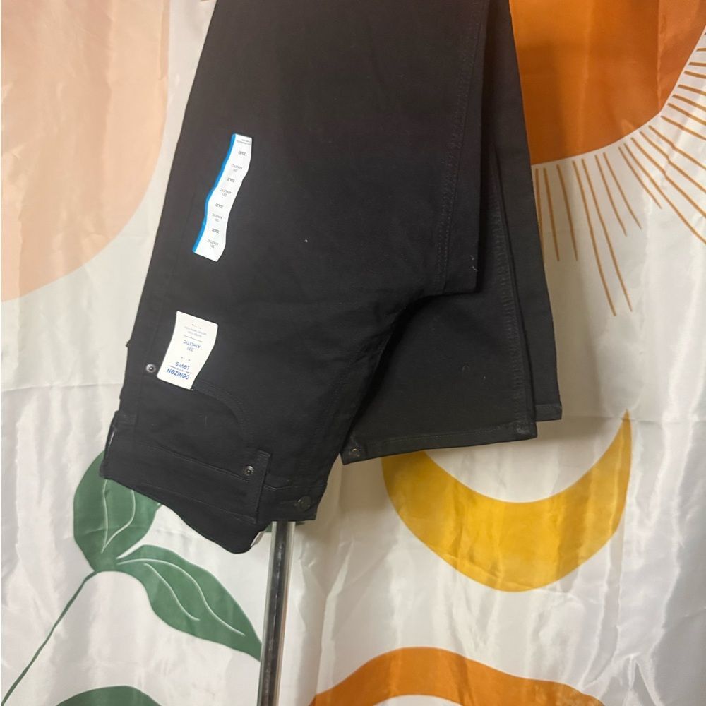 Levi's Black Athletic Pants - Picture 2 of 4